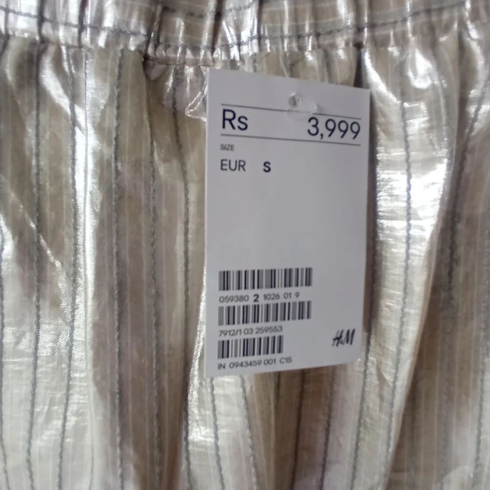 H&M Striped Silver Skirt - Picture 13 of 16